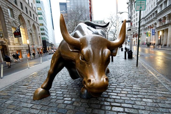ABD piyasaları kapanışta karıştı; Dow Jones Industrial Average 0,21% değer kaybetti